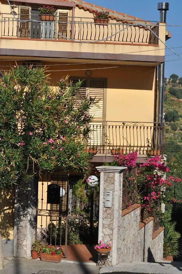 Ferienwohnung Casa Dell'Oleandro Gallodoro